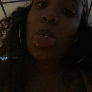 Meet your Posher, Destiny